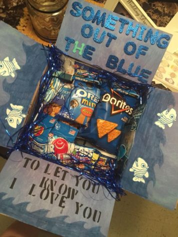 Show our Oakton alumni you care (package)!