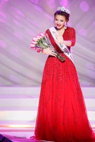 Kutyna and the crown