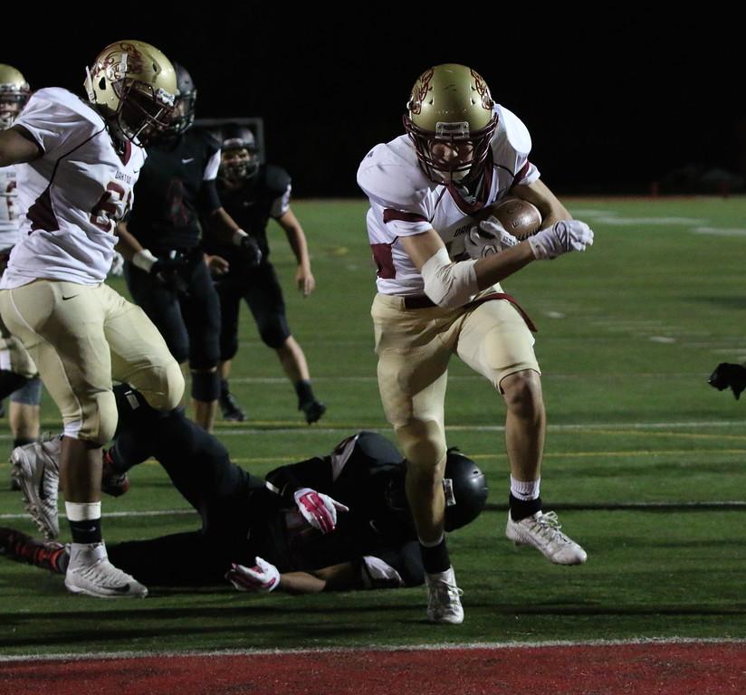 Oakton Football Qualifies For Playoffs